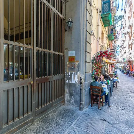 Umberto'S Nest At Toledo-3